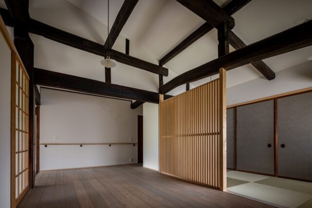 層の格子丨一級建築士事務所サカキアトリエ戸川賢木-26