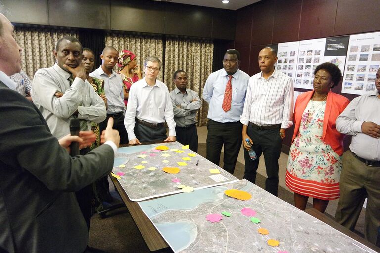 丨坦桑尼亚达累斯萨拉姆丨Broadway Malyan-14