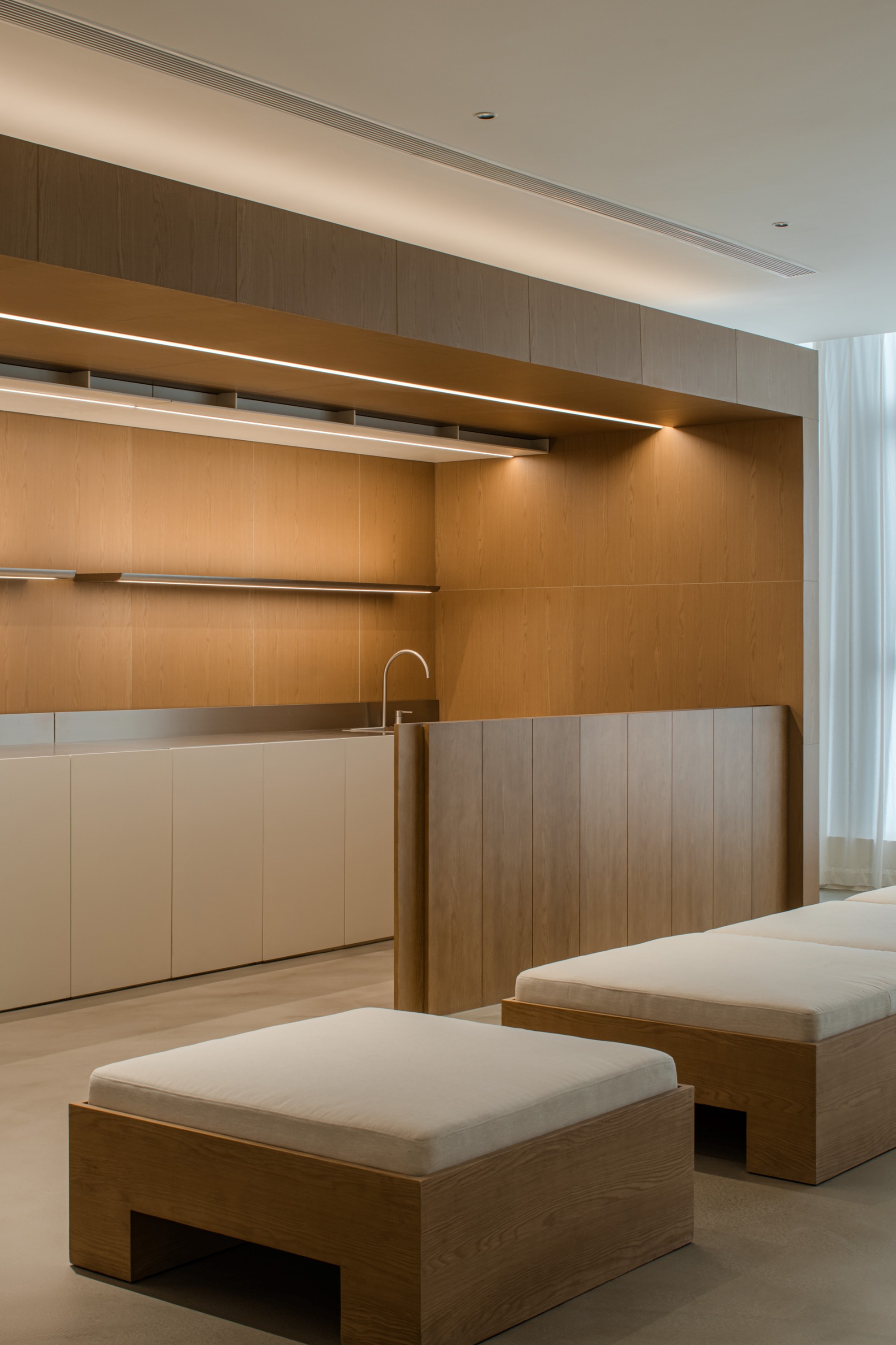 Finoa（费挪服装）杭州总部丨中国杭州丨喜叻空间研究-5