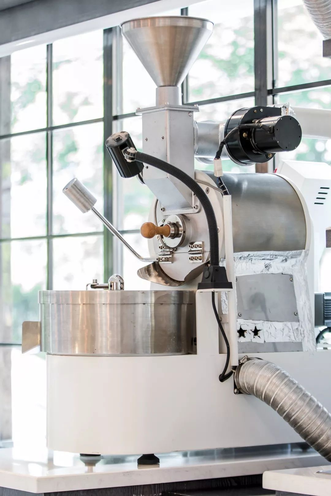 味匠咖啡厅 | 简约黑白演绎咖啡风情-7