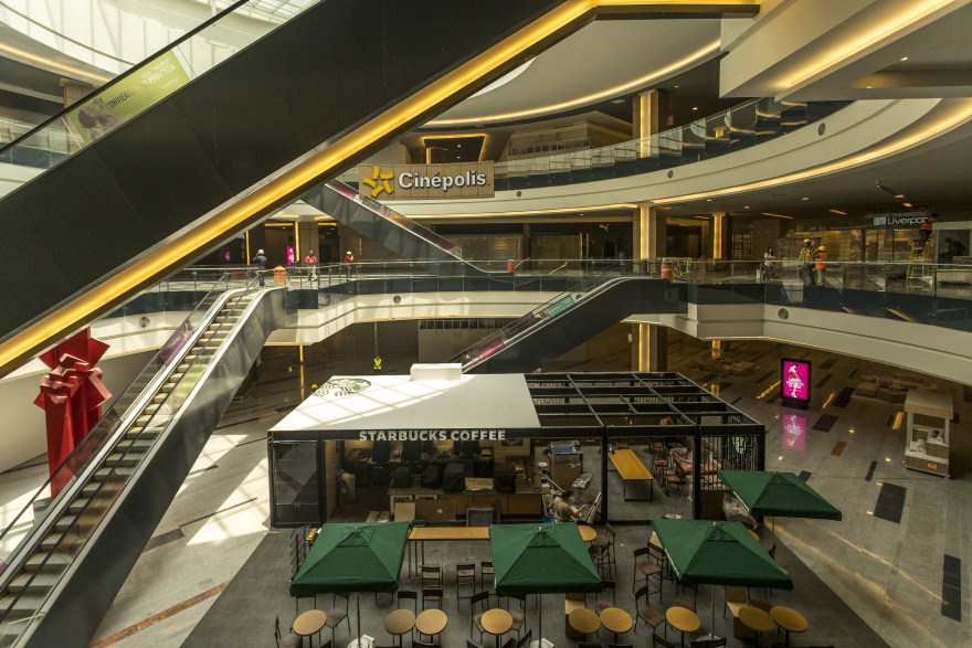 墨西哥 Cosmopol 购物中心的建筑设计-16