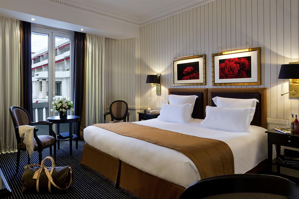 巴里尔马杰斯迪克酒店 (Hôtel Barrière Le Majestic)-0