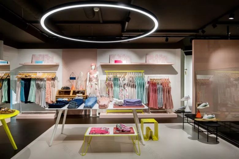 瑞士Weber Menswear 女装/男装空间设计-3