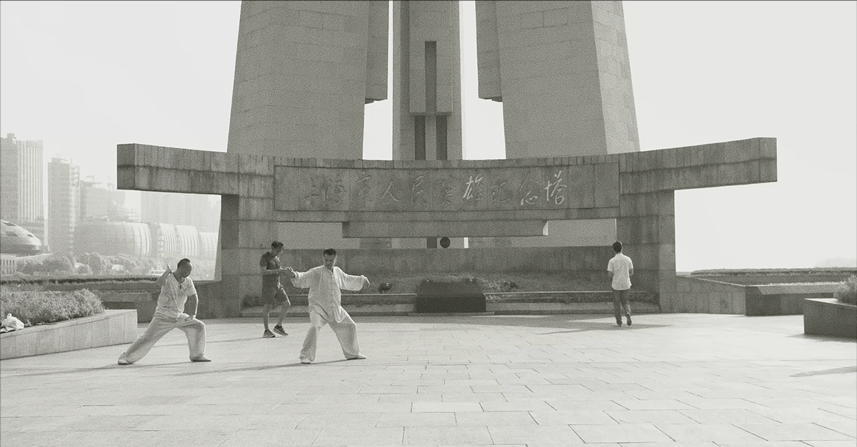 上海外滩晨练丨中国上海丨Ivan Maria Friedman-12