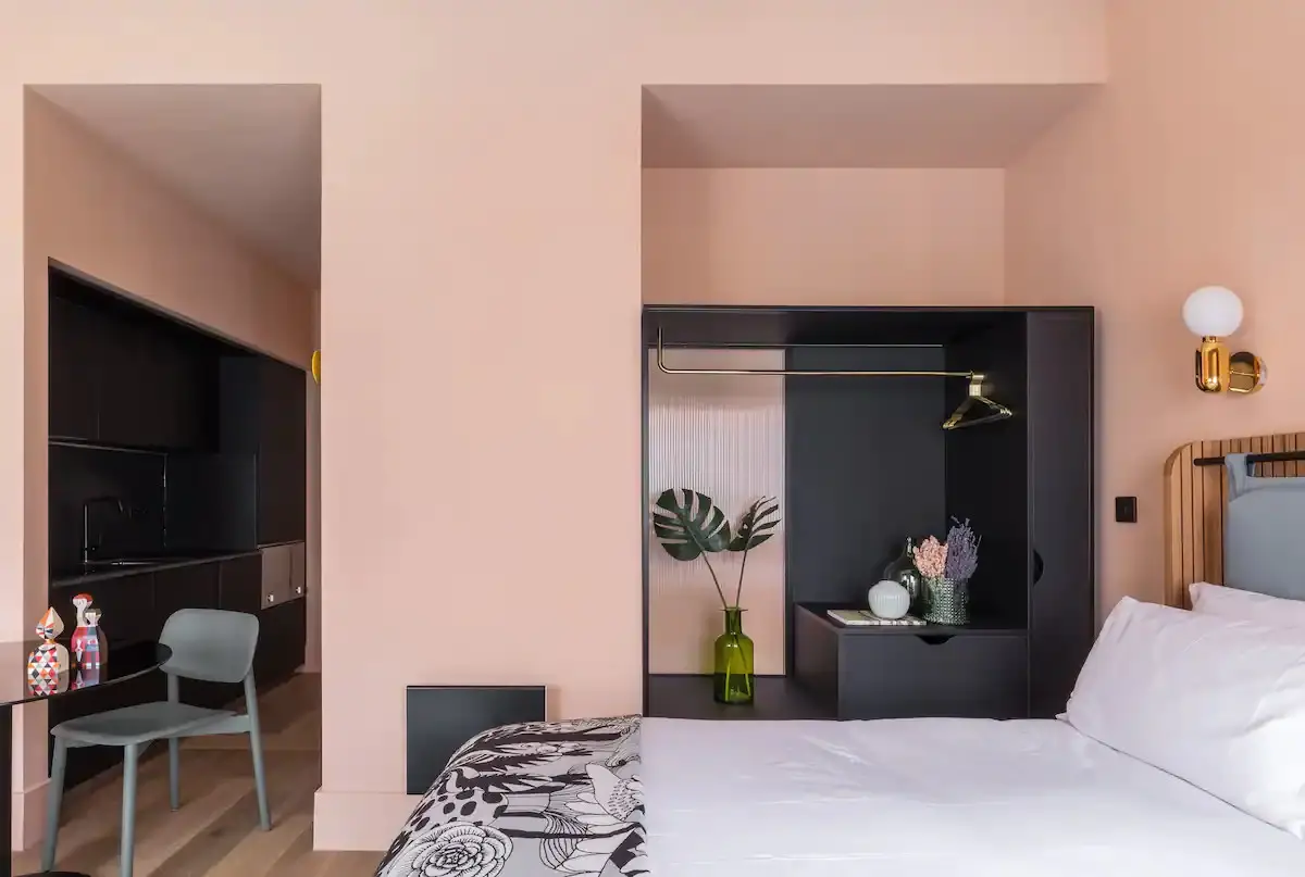 "曼彻斯特 Whitworth Locke City Studio | 复古棉厂中的现代舒适空间"-1