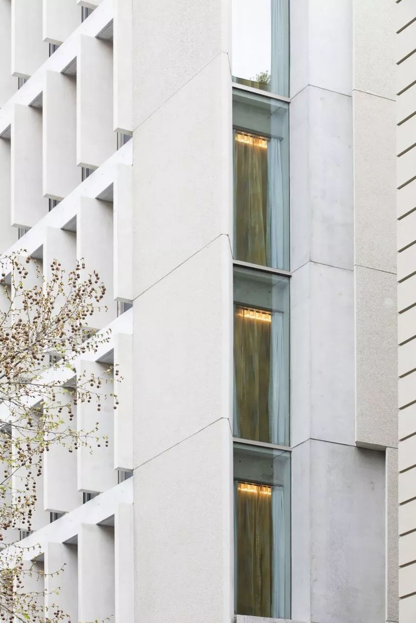 超越信仰的清水混凝土建筑-46