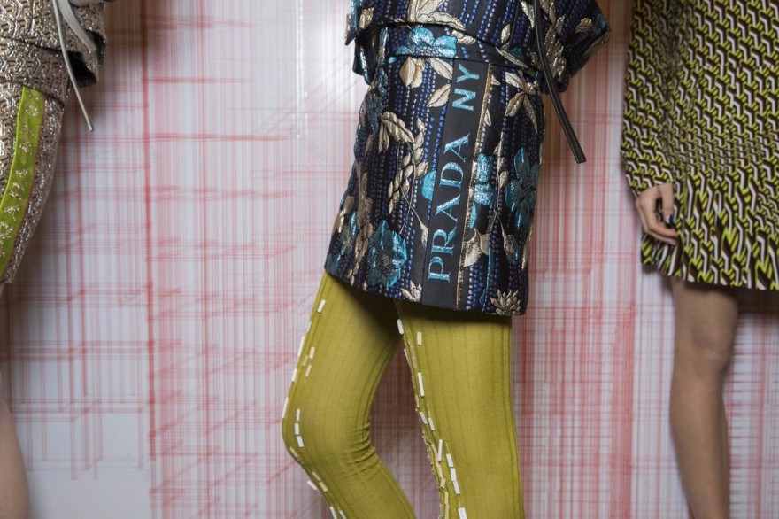 亮点聚焦:2019 Prada早春系列女装秀-10