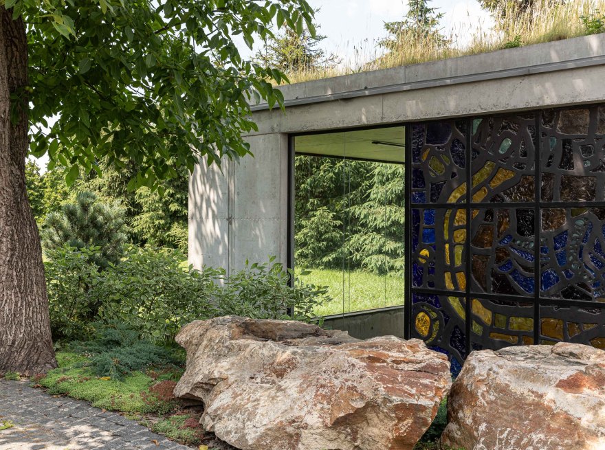 MRIIA 之家
注:由于MRIIA不是常见词汇,不清楚其确切含义,这里按照原文保留其形式进行翻译 丨乌克兰基辅丨MAKHNO Studio和Illia Tovstonog-62