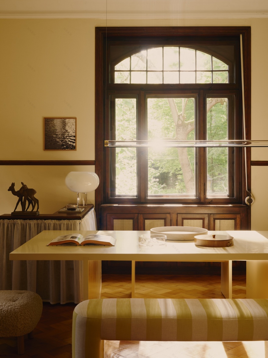 康斯坦策·拉德纳的SNB住宅丨德国威斯巴登-20