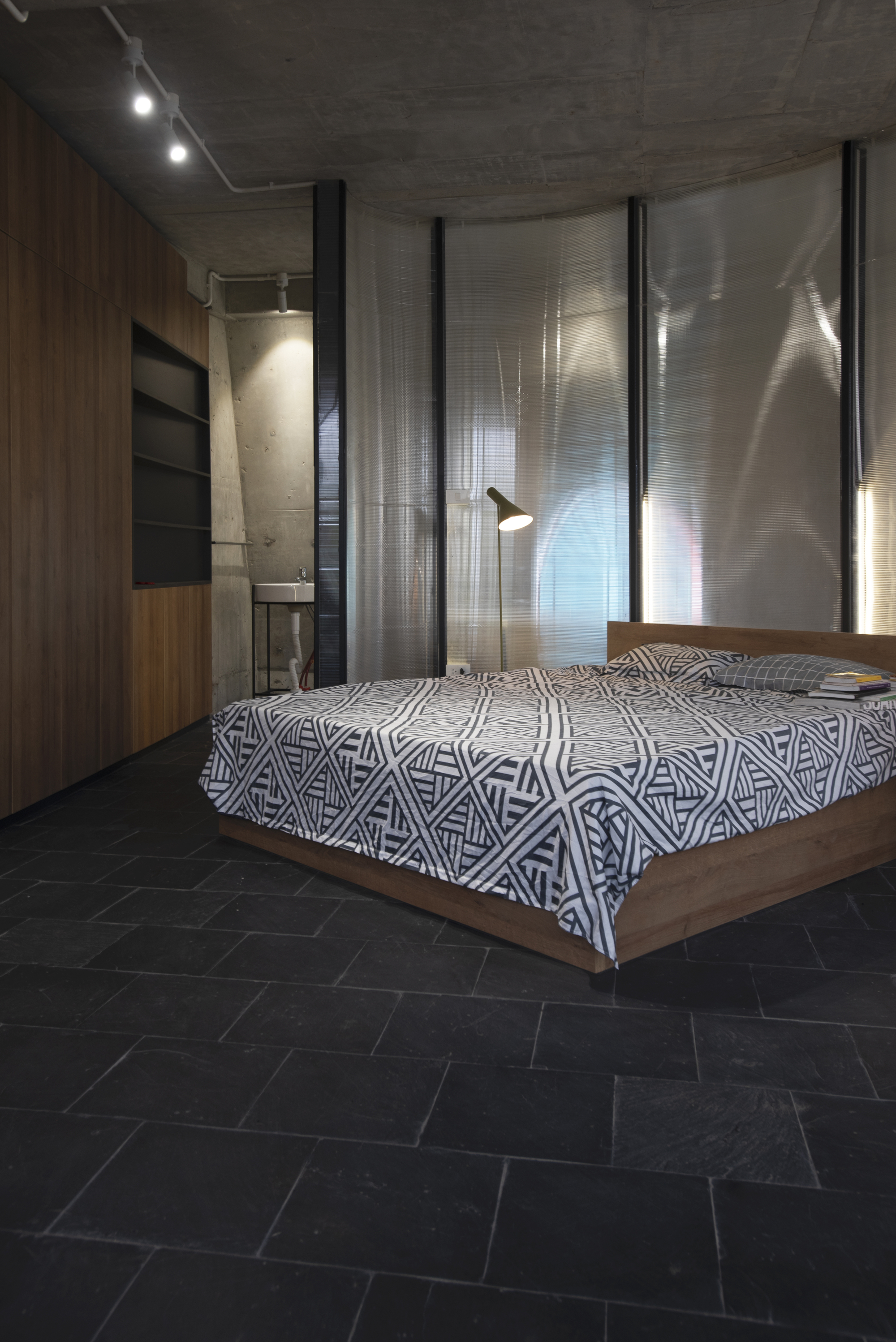 Inside Uniform House / NNA+-27