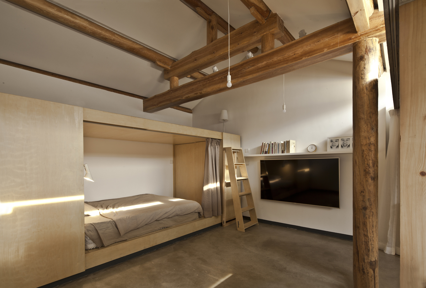 Remodeling a Space in an Urban Area of Beijing, China-27