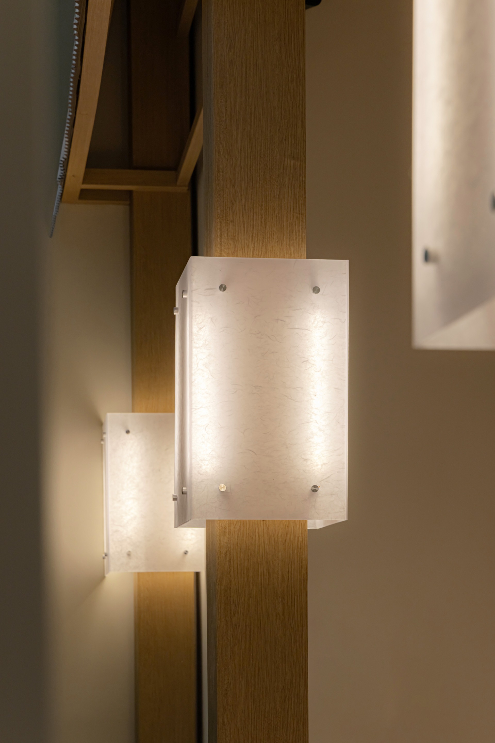 由于Kitsunetei可能是一个特定的名称（如店铺名、人名等），没有通用的对应翻译，无法进行准确翻译 丨Docent Design-18