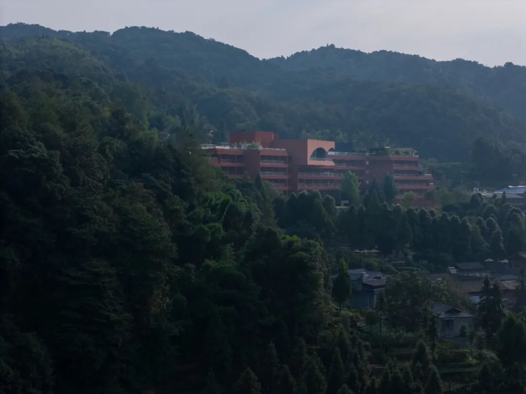 红砂岩建筑，丹棱老峨山居度假酒店-13