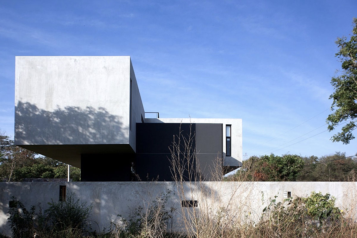 W 之家（注：W常可以作为特定名称的缩写保留英文，HOUSE常见释义为房屋、住宅、之家等，结合情境这里如此翻译较为合适）丨泰国丨IDIN ARCHITECTS-9