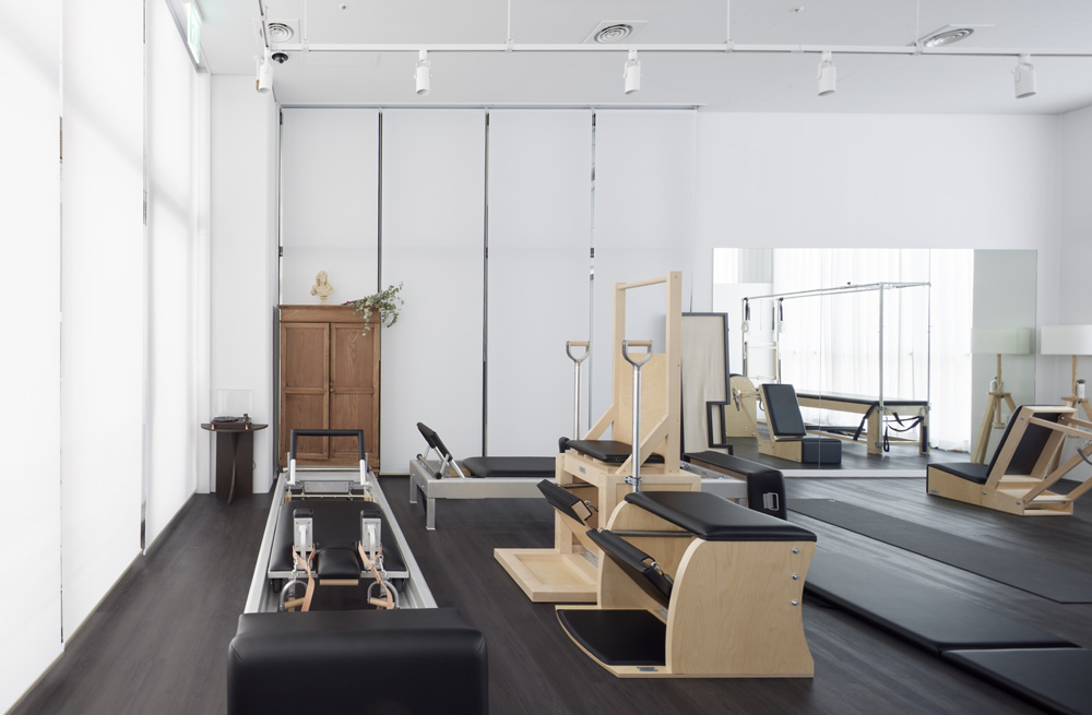 白色简约风 | 22 平米小空间的极致利用-3