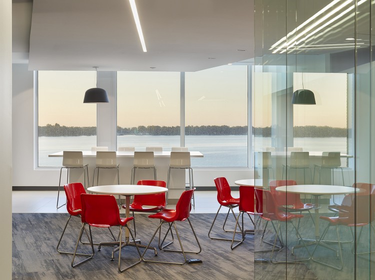 安大略省高校联盟滨水办公室丨加拿大多伦多丨Gow Hastings Architects-4