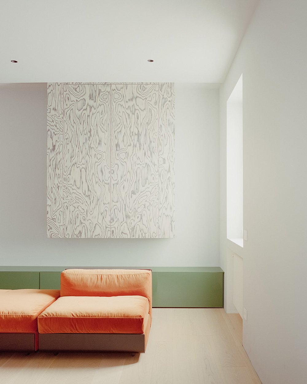 平静混搭丨意大利米兰丨AIM-6