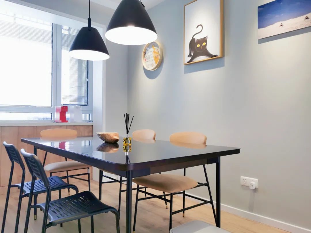 90㎡程序员家居，设备柜、地台、咖啡吧一应俱全-54