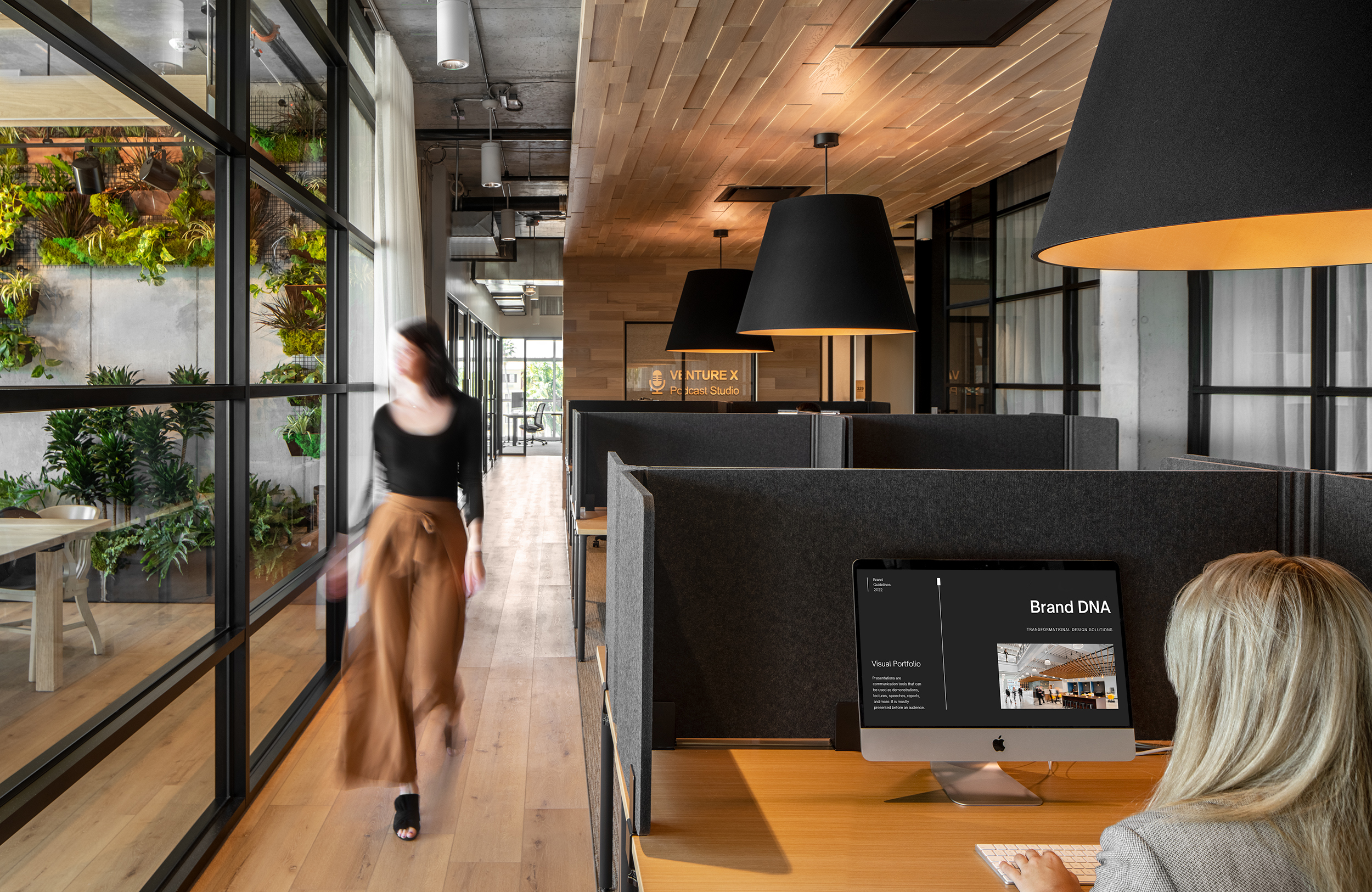 Venture X · 打造未来工作模式的豪华办公室丨意大利那不勒斯丨Studio+-35