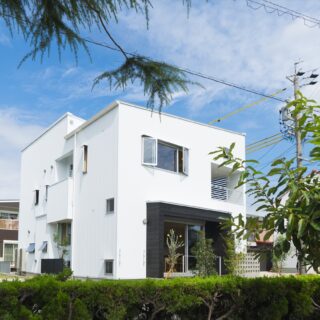 公園前の２世帯の住まい丨ｍ＋ｈ（エムアンドエイチ）建築設計スタジオ-10