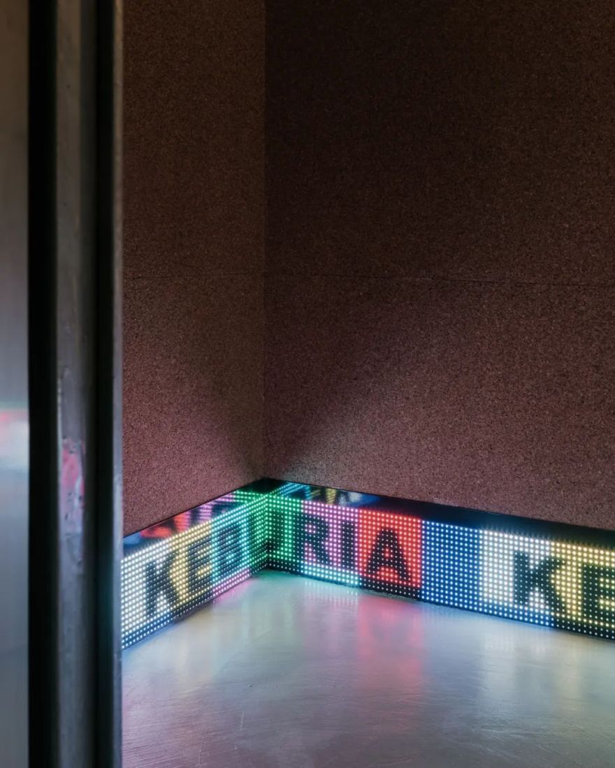 Keburia服装店,店铺设计-23