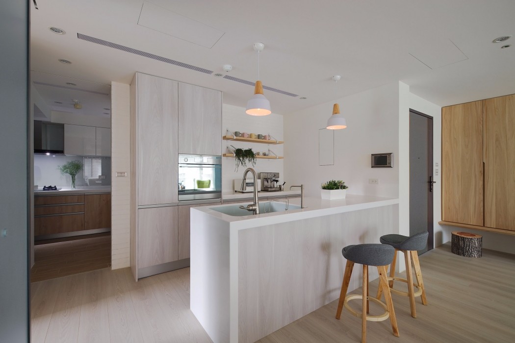 北欧风 86㎡原木简约住宅设计-1