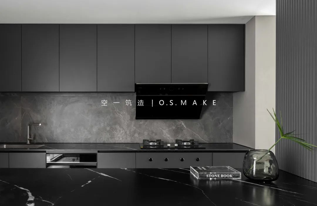 暗黑风独居空间 · 重庆融创壹号院的个性家居设计丨中国重庆丨空一筑造 | O.S.MAKE-39