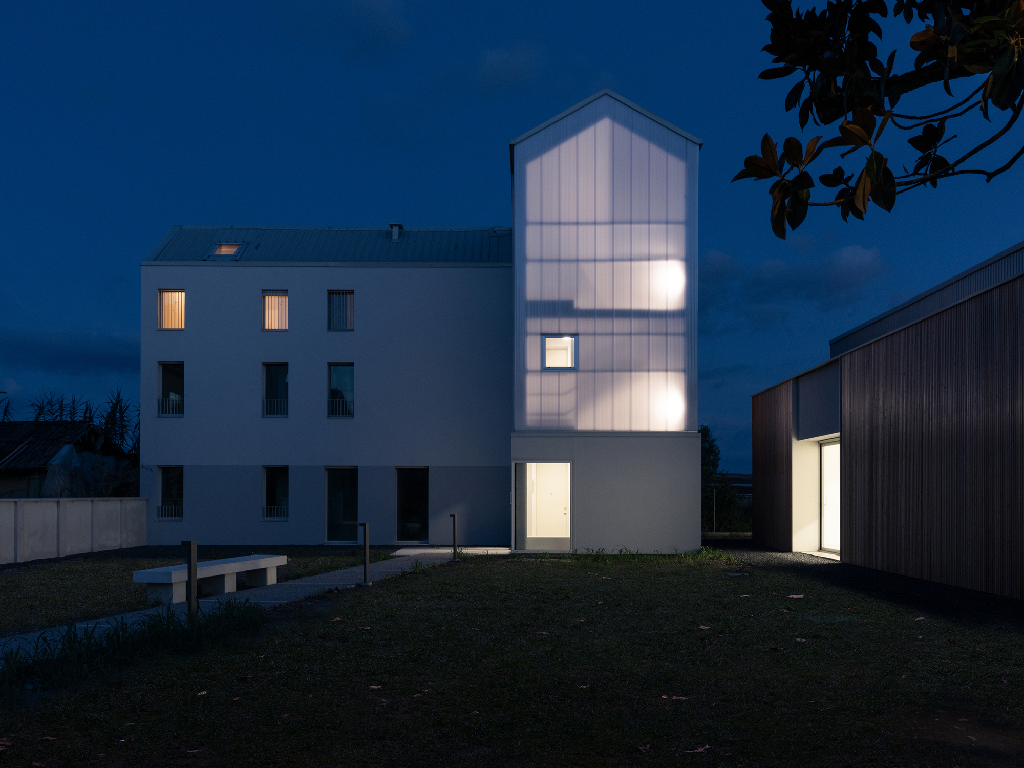 Accommodation for Seniors and Public Room / Archiplanstudio-36