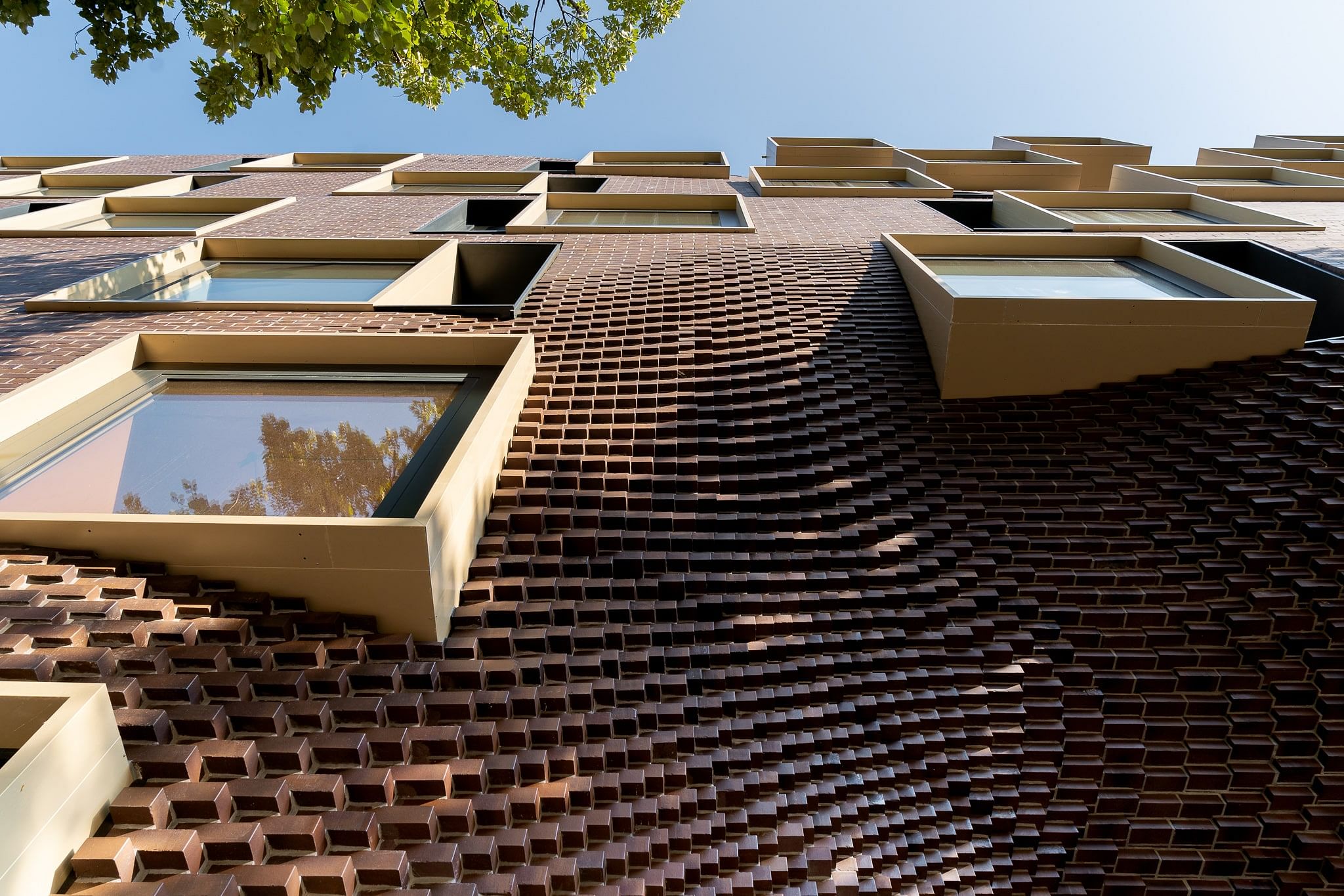 柏林历史邮局改造为混合用途砖建筑群丨德国柏林丨GRAFT-7