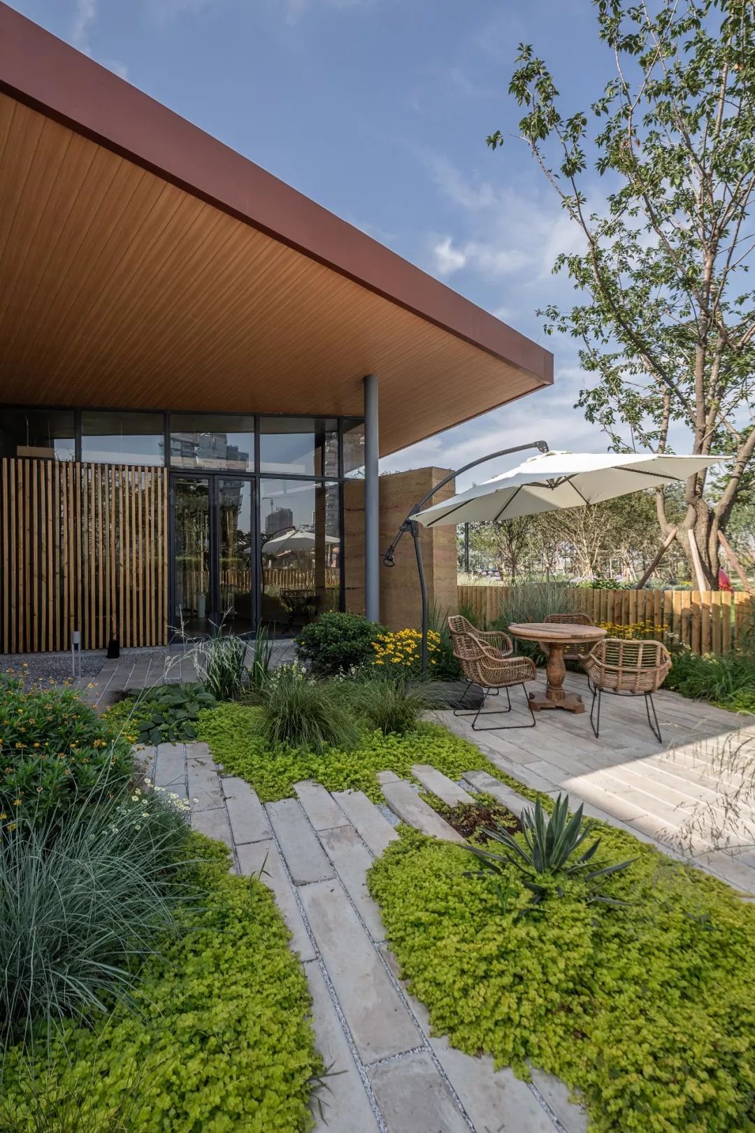 美食之花绽放麓客岛,尚作 ONE DAY 花房餐厅-8