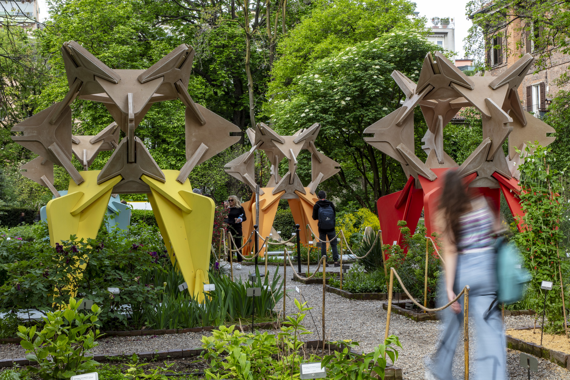 尼拉亚景观装置丨IDIEQ-6