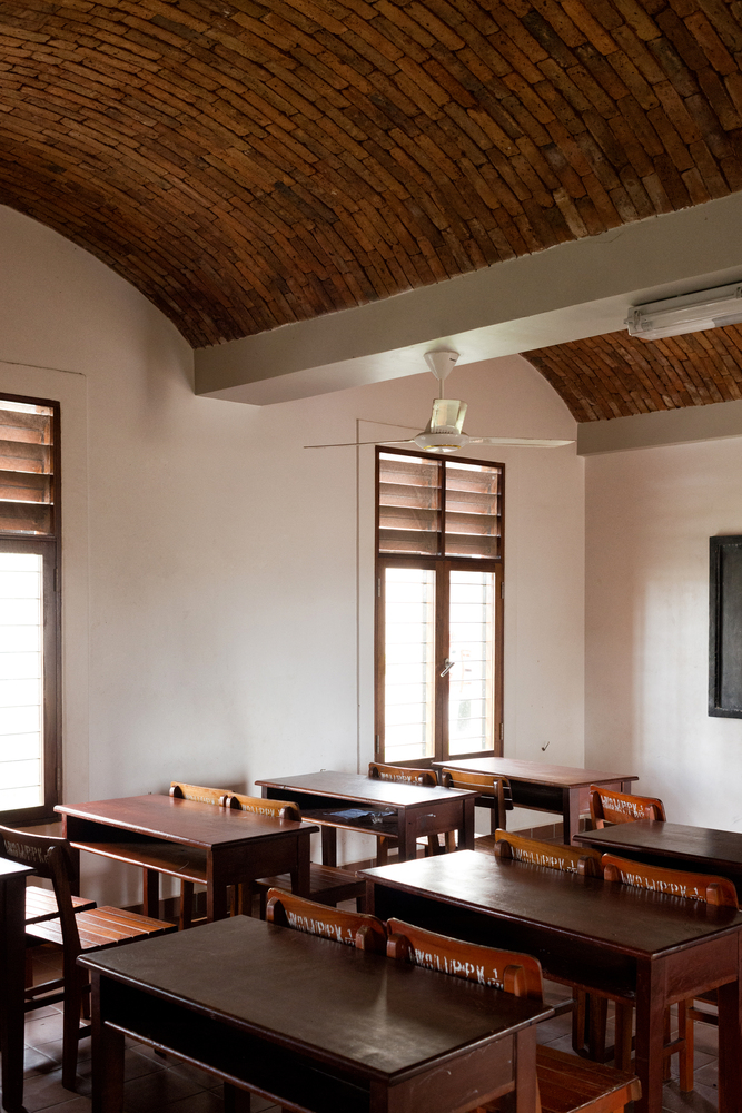 Tanzanian 幼儿园及小学建筑丨坦桑尼亚丨APC-20