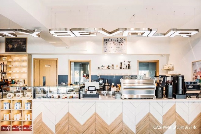 青岛奥帆中心咖啡店  丹提甘孜丨中国青岛丨青岛CASH空间设计-14