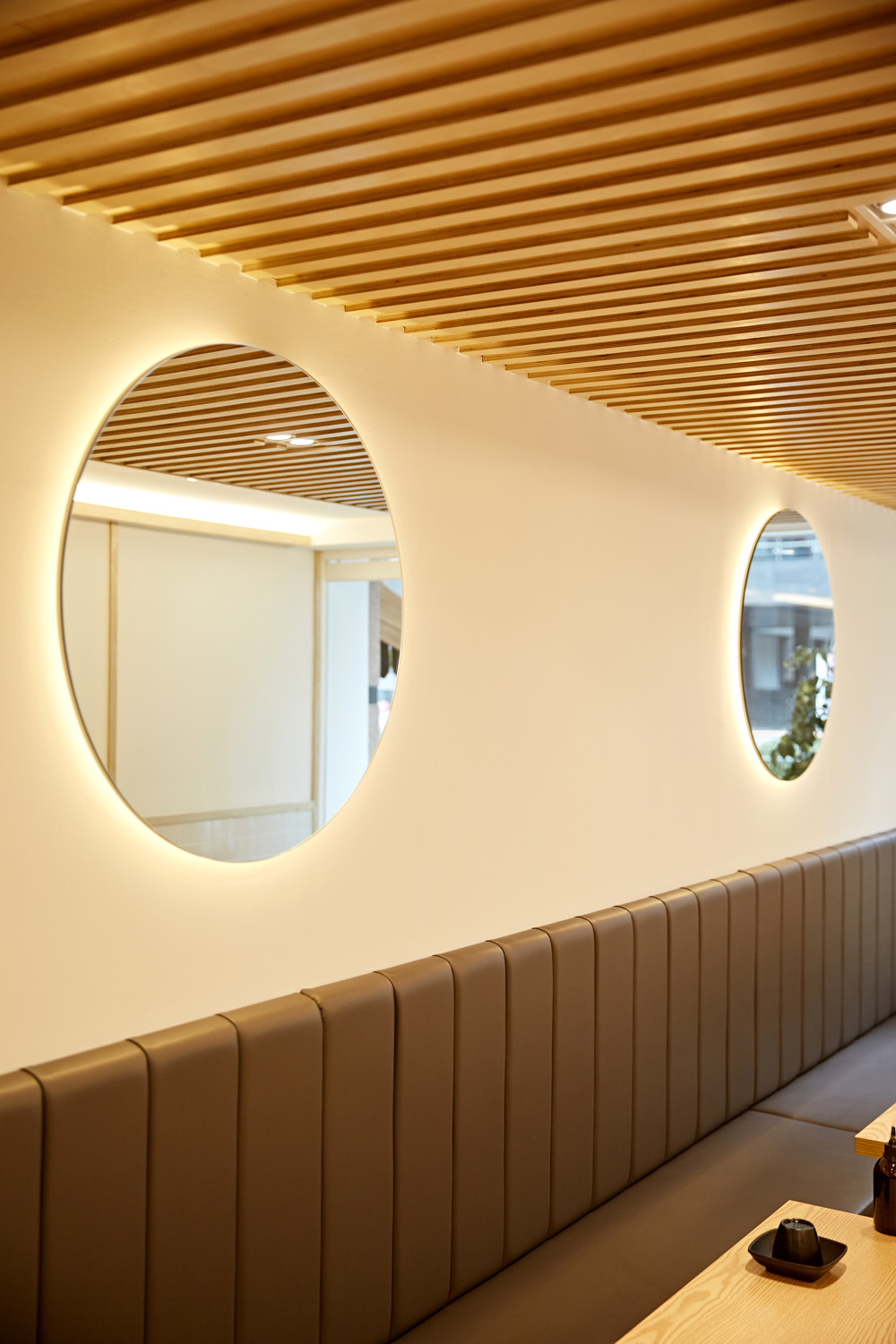 温馨舒适的 21 平米小白屋设计-14