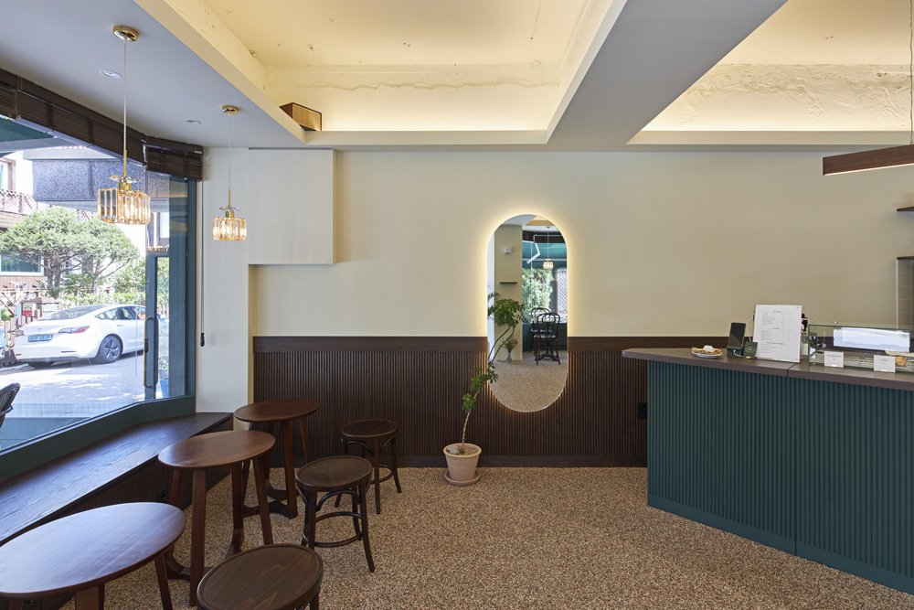 韩式简约咖啡厅设计，突出空间舒适感-9