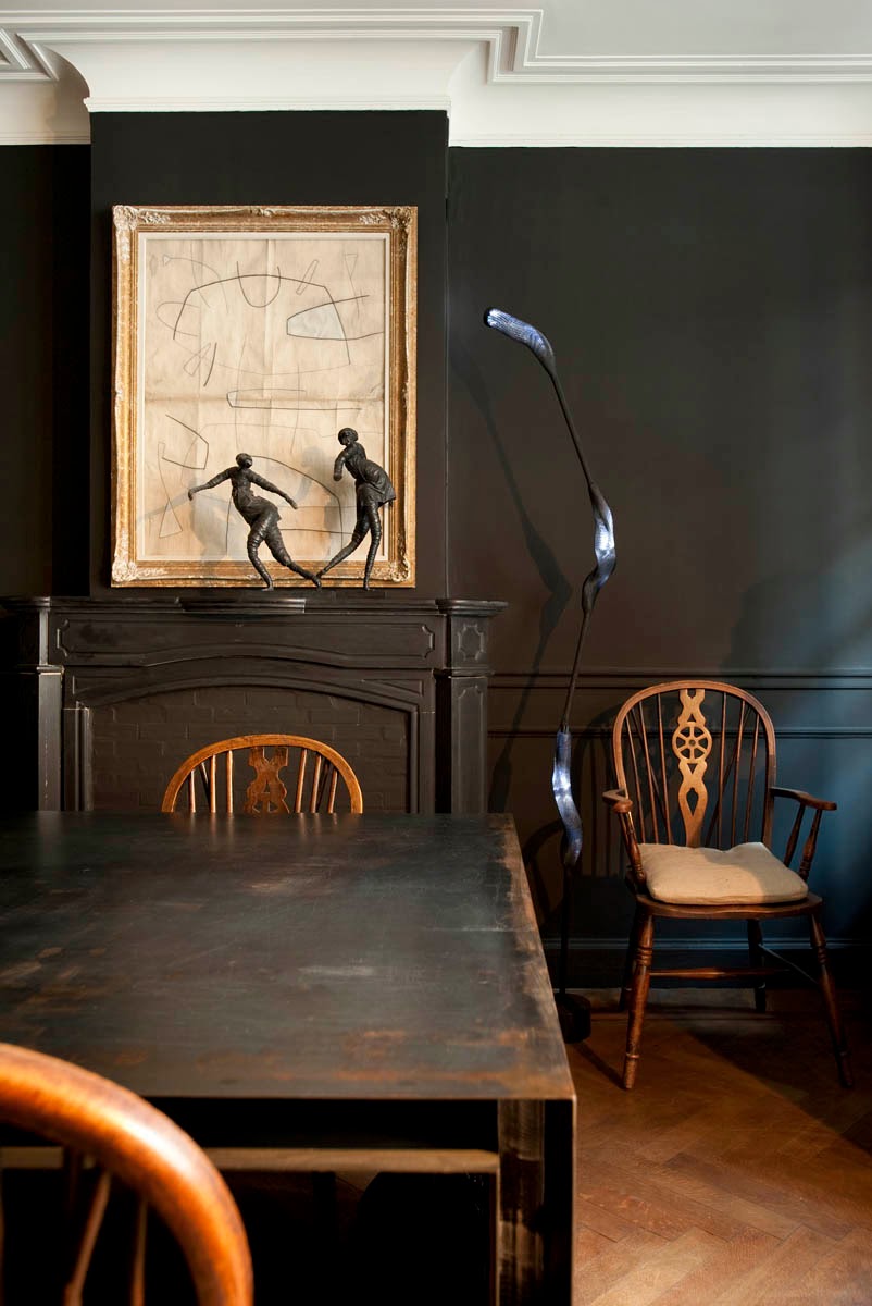 10 Best Paint Colors to Get You Those Moody Vibes-11