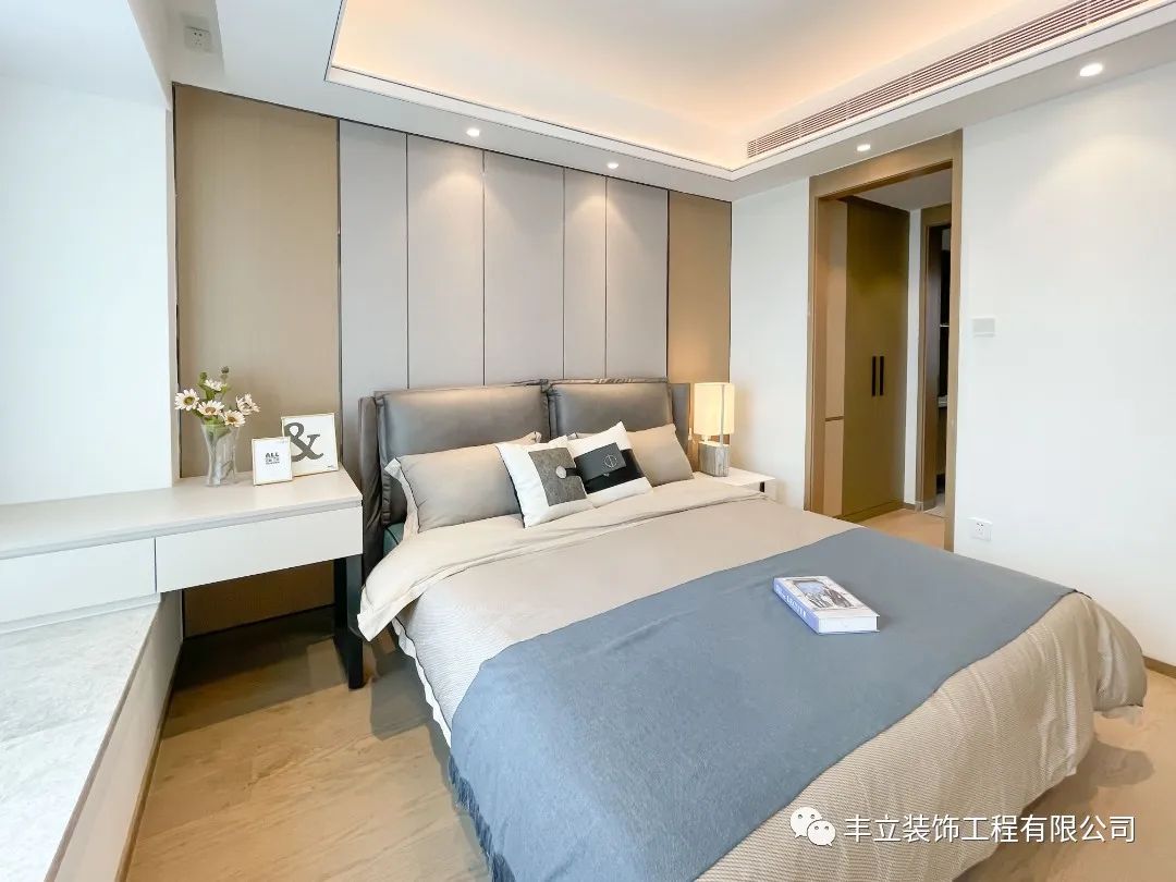 现代简约三代同堂住宅设计-44