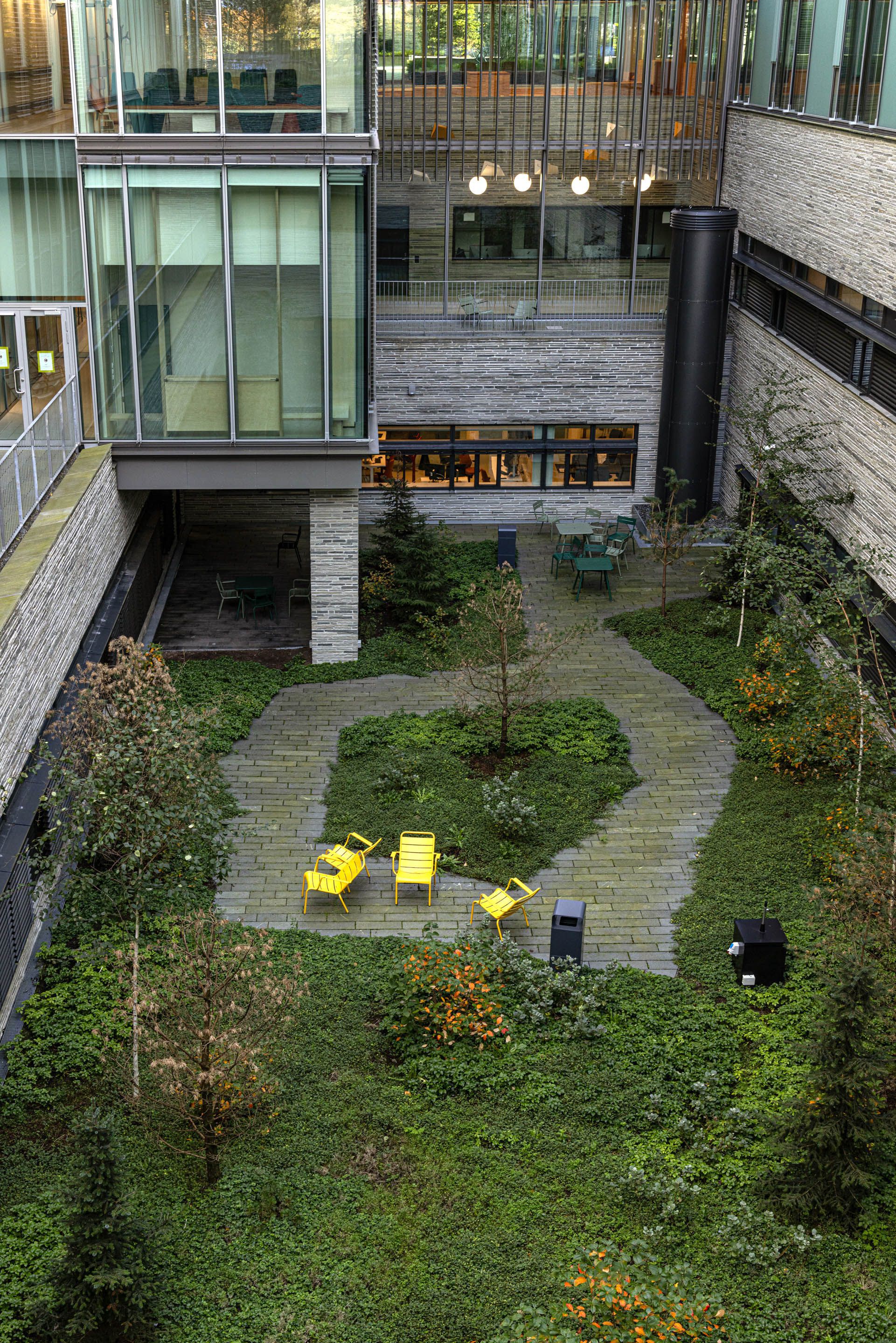 Glasblokkene Haukeland Hospital for Children Youth and Women / KHR Arkitekter + Studio PKA + Henning Larsen + Schönherr-28