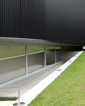 Carlos Castanheira+Alvaro Siza HUAMAO MoAE