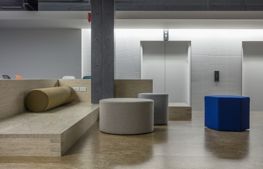 市井繁华之心 · 180 度公司打造的 Phoeni· 创业空间-13