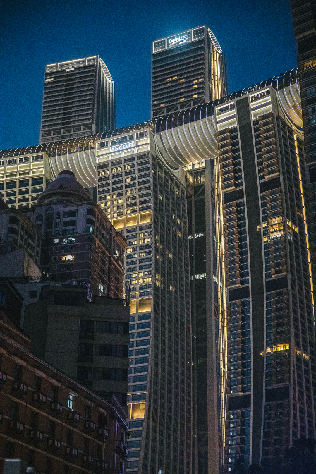 重庆来福士云端美术馆丨中国重庆丨厚朴设计-13