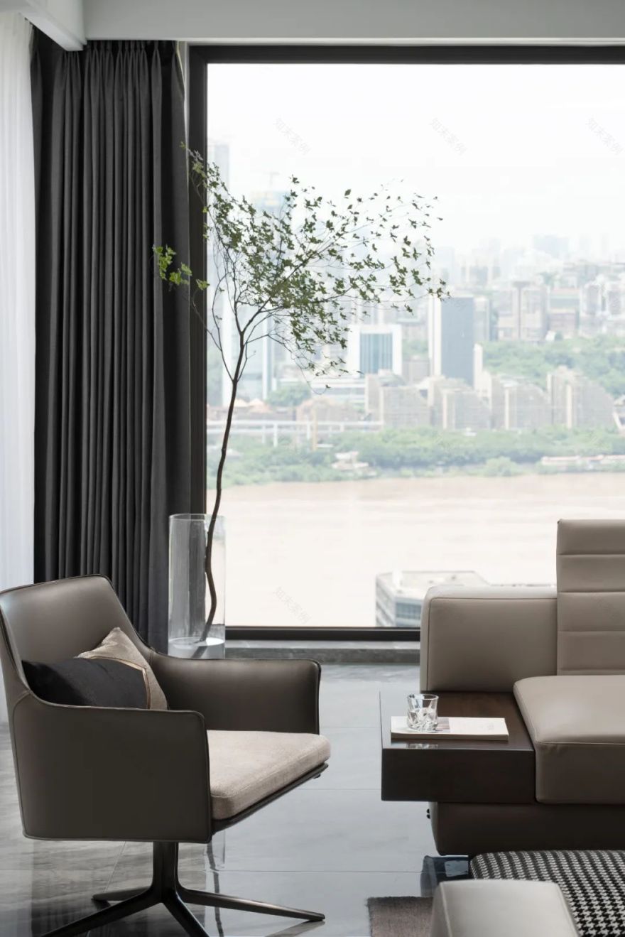 260㎡ 意式极简风叠墅,还原设计本真-12