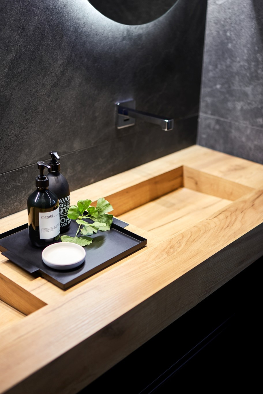 罗马尼亚顶层公寓工业风格设计案例-56