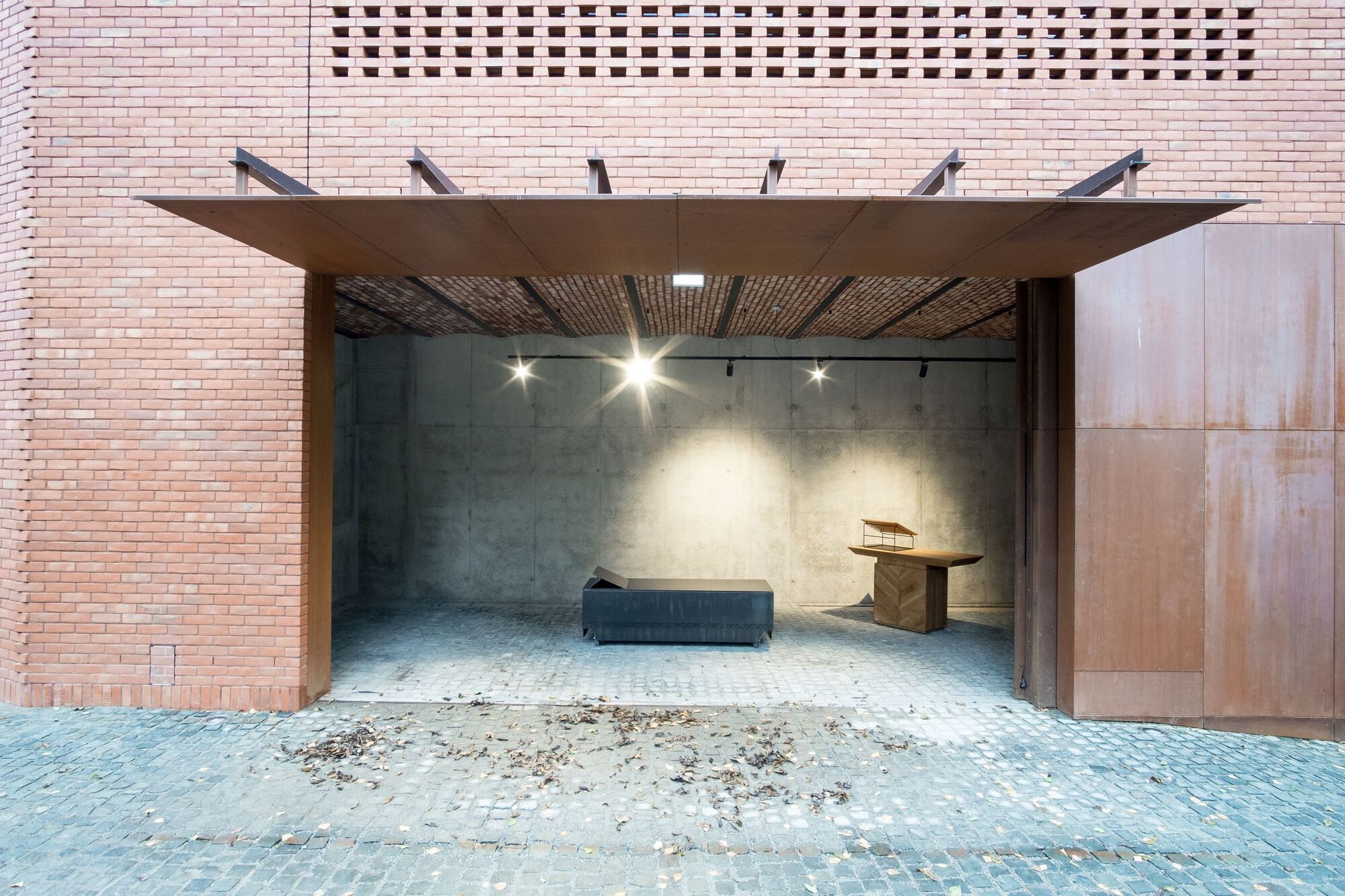 路德教会殡仪馆礼拜堂丨罗马尼亚克卢日纳波卡丨TEKTUM-25