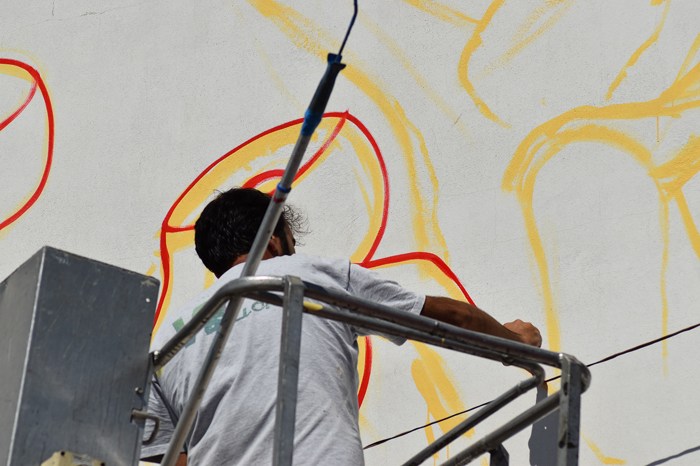 意大利“飞翔马戏团”街头艺术设计-10