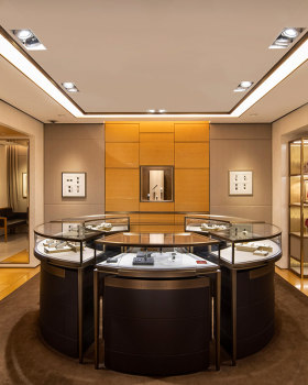 Cartier (shop facade & interior)
