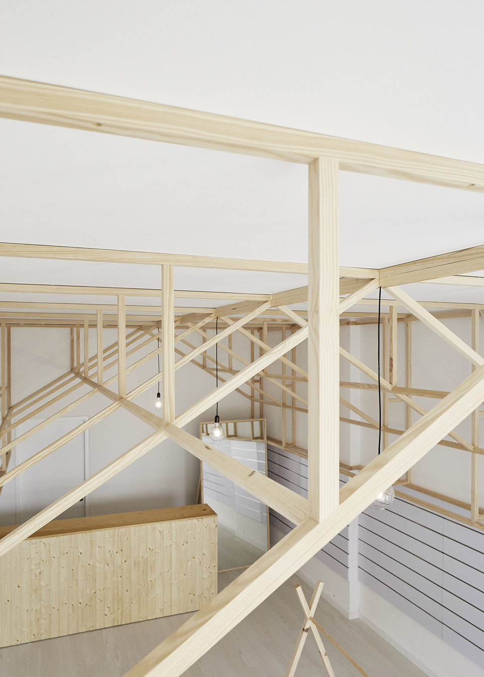 商业空间设计，葡萄牙 / Bruno Lucas Dias-9