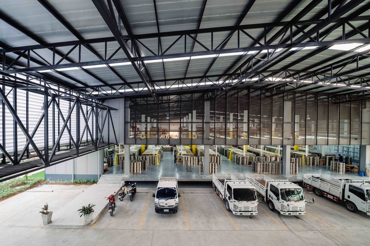 泰国 AOMO 仓库办公楼，创新双层皮肤设计-21