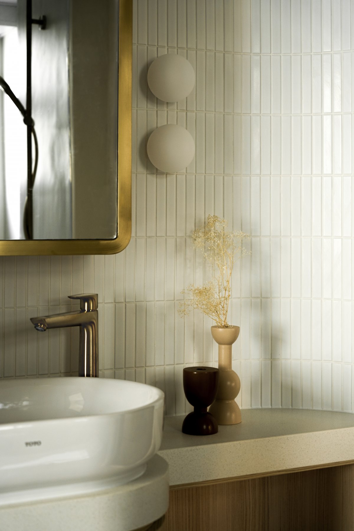 家装设计案例鉴赏——当轻甜奶油感与复古相接-10