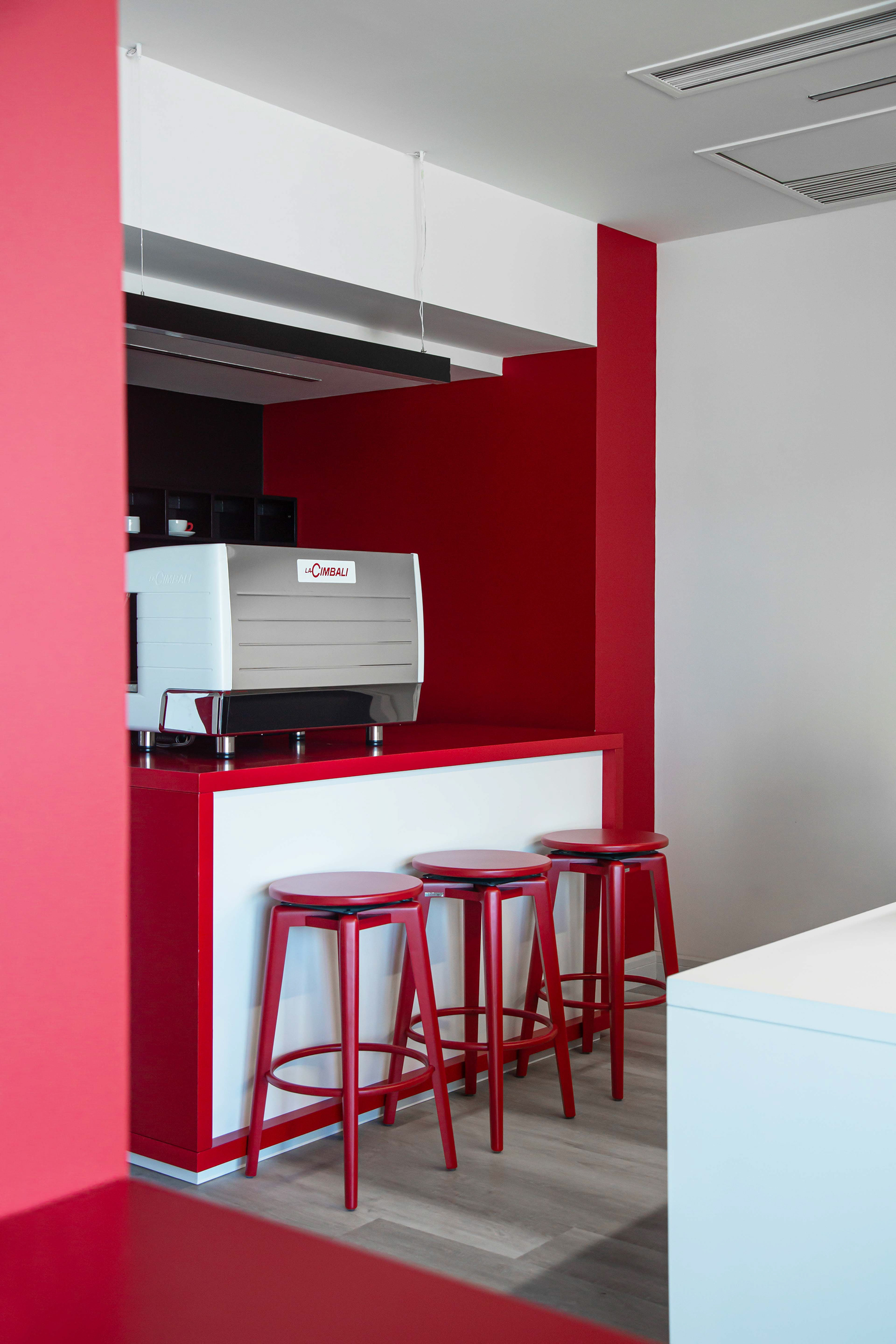 Garnish Red & Black 室内设计丨伊朗-5